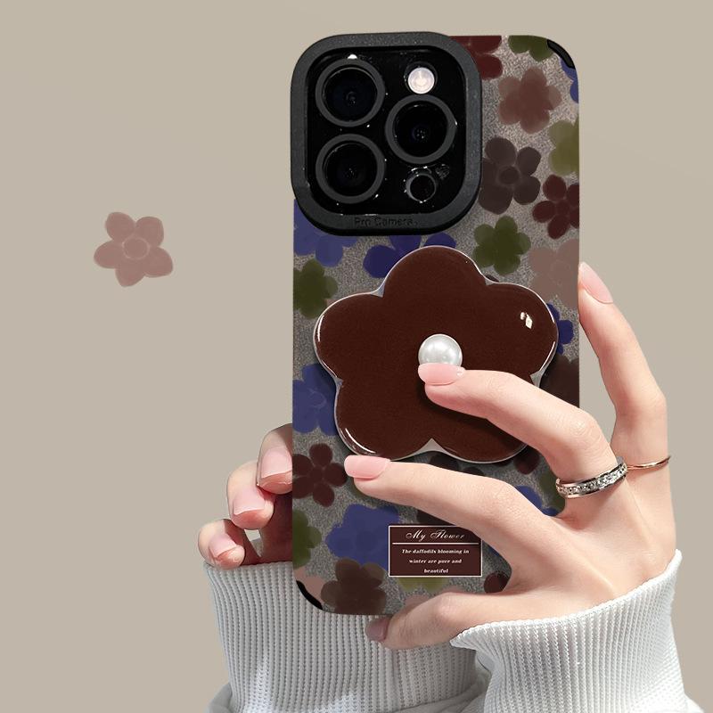 Flower bracket bracelet for Apple 16 retro mobile phone case iphone14pro flip fur 15 soft silicone 13