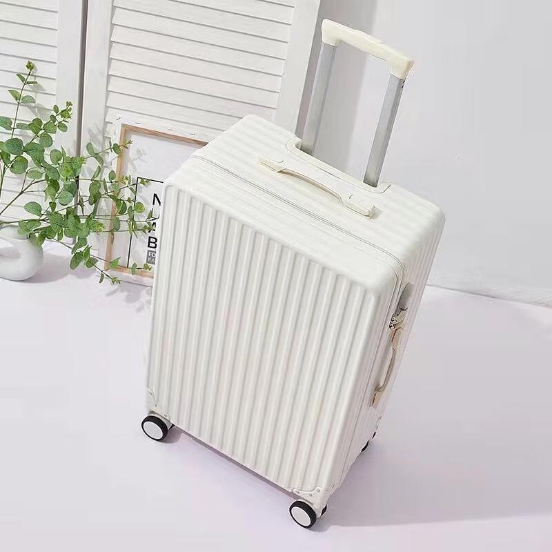 Li Shen Hardside Luggage