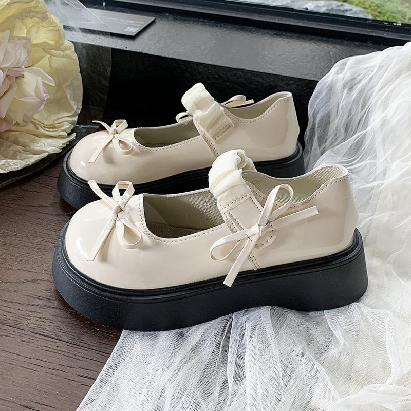 

Sweet and cool bow small leather shoes women s 2025 new spring Japanese jk thick-soled shallow mouth British Mary Jane single shoes 35