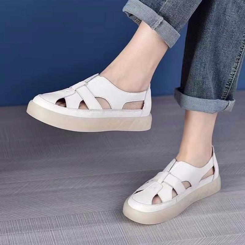 

Туфли с дырочками дышащие летние новые женские туфли сумка голова сандалии мягкая подошва нескользящие средний педаль полые закрывающие ноги прохладные 40 белый