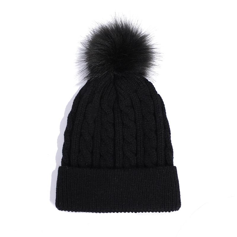 Nowe Damskie Osobiste Dzikość Kobieta Futrzane Pompony Czapki Beanie Wysoka Jakość Zimowa Ciepła Czupeczka Outdoor Jazda Wiatroszczelna Czapka Dzianinowa