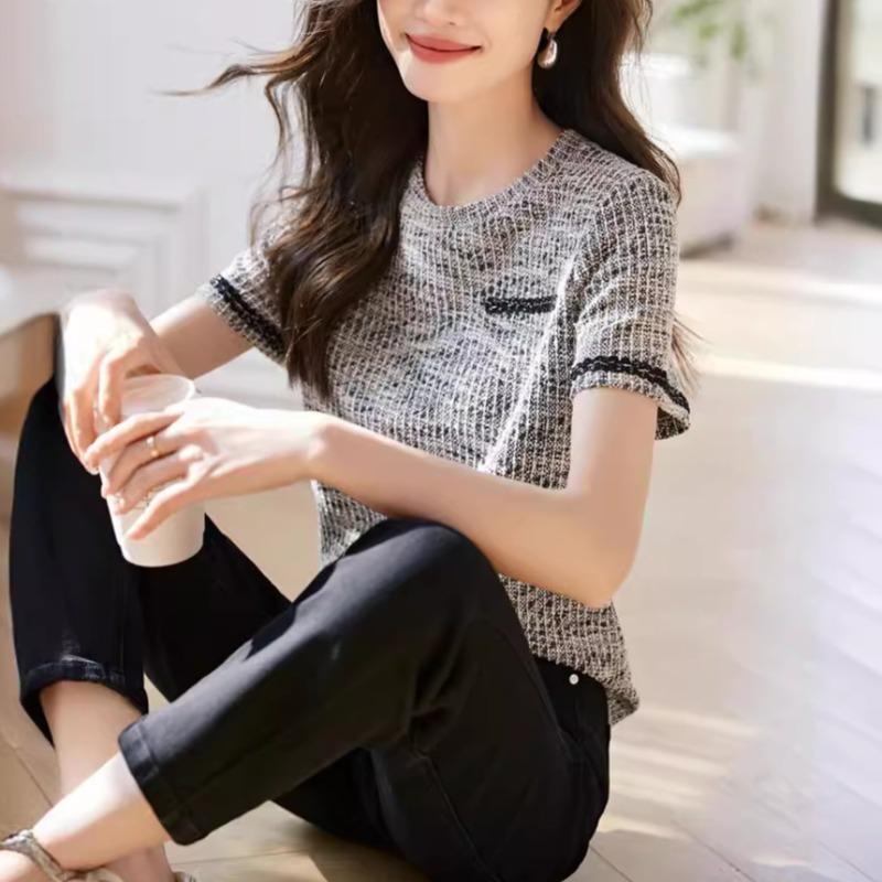 Style Fashionable T-shirt with Spring Webbing Splicing Versatile Base Short Sleeved Top Slim Fit
