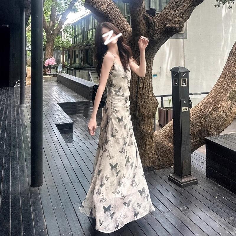 Cold ink butterfly floral suspender dress women's summer new French chic beautiful temperament dress