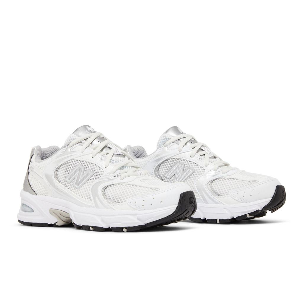 New Balance 530 'Silver White' (Unisex) Munsell White / Silver Metallic Running Shoes MR530EMA