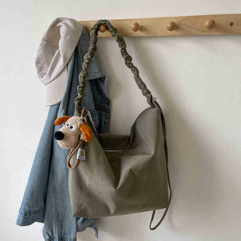 Canvas Bag Women'S Commuter Messenger Large Capacity Shoulder Soft Surface Casual Women'S Bag Luggage