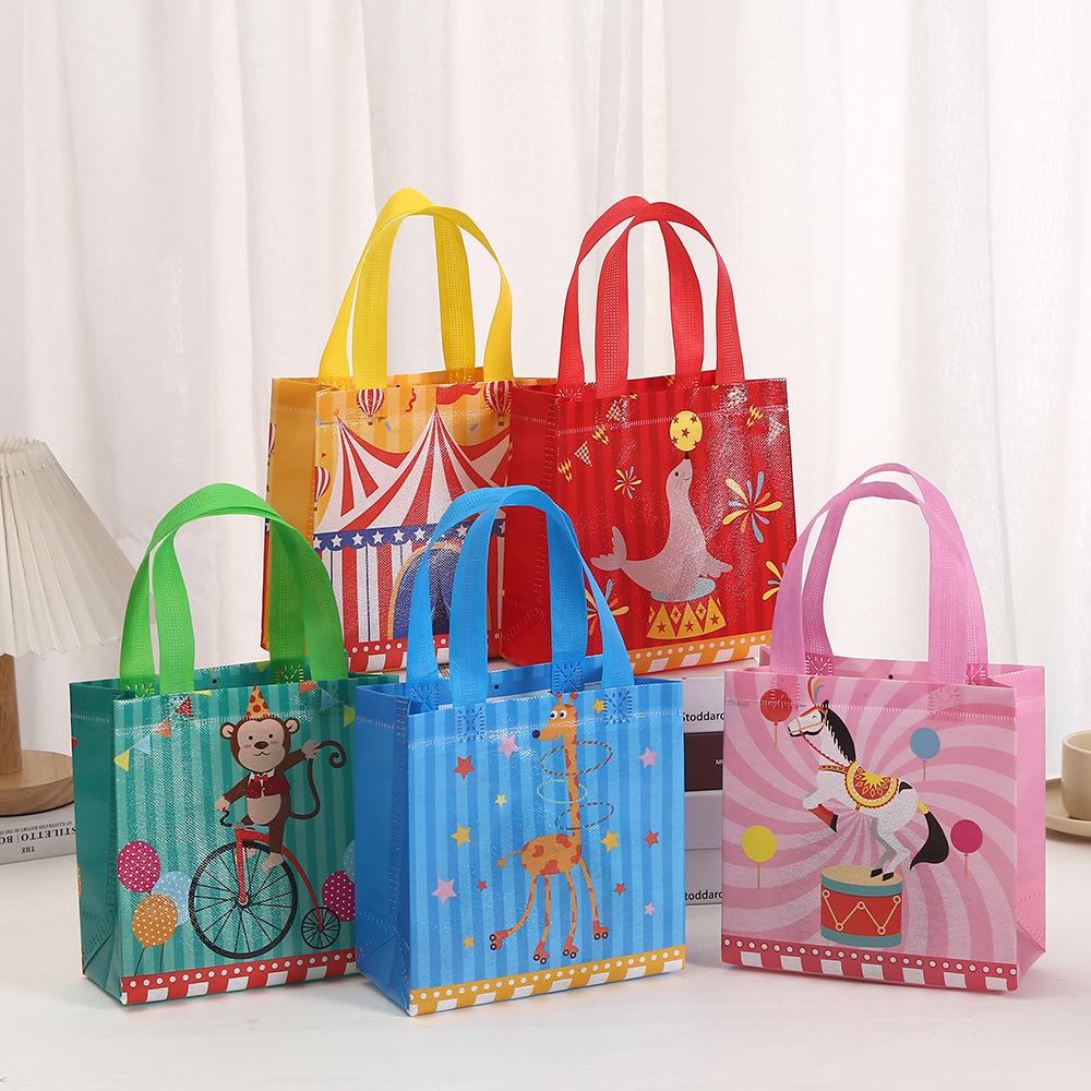 Children's Cartoon Amusement Park Tote Bag - Waterproof, Non-Woven Gift Bag