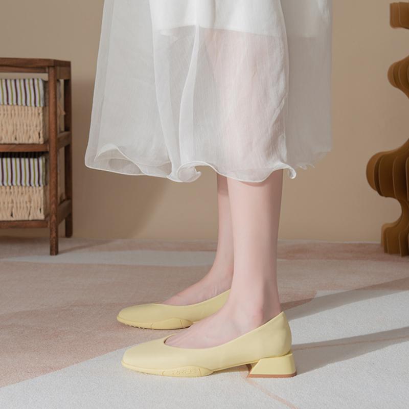 Chaussures à talons épais de style français tendance pour femmes 2024 Automne Nouveau Bout carré Quotidien Décolleté peu profond Respirant Polyvalent Chaussures pour femmes Traf