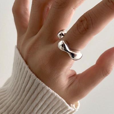 Moire_ Bold Wave Ring
