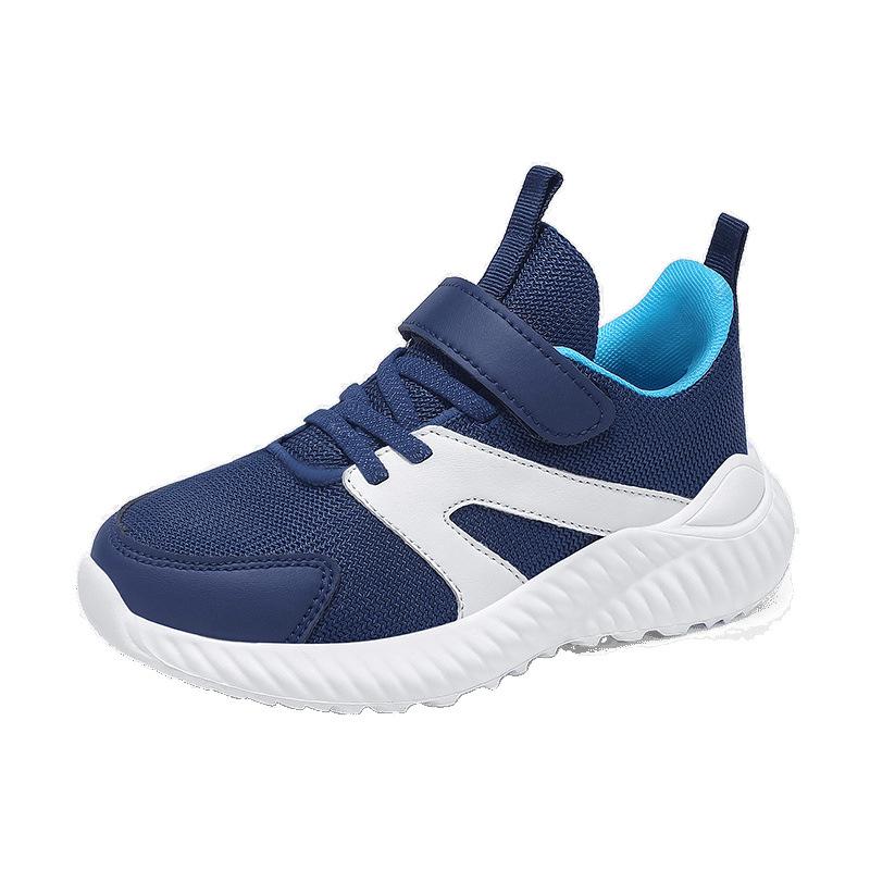 Boys' sports shoes 2025 spring new running shoes lightweight soft sole breathable medium and older children's color matching trend board shoes men