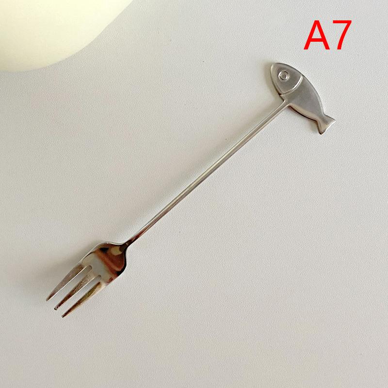 Cute Paintings Cat 304 Stainless Steel Spoon Hollow For Coffee Tea Dessert Spoon Kitchen Tableware Gifts For Students Children