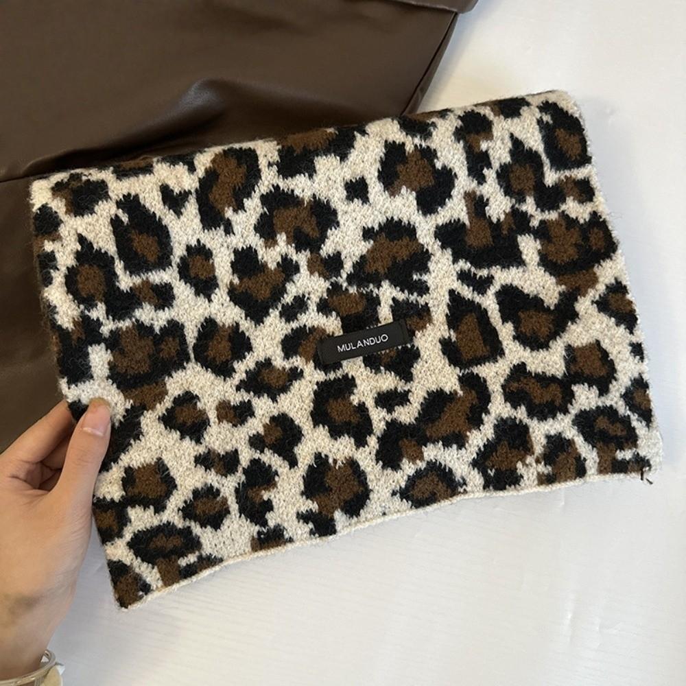 Lightweight Leopard Print Scarf Cashmere Blend Winter Shawl Trendy Imitation Wool Scarf  Unisex