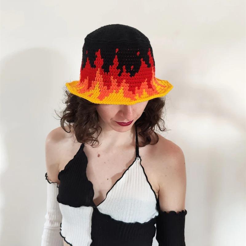 New men's and women's fisherman hats, hand-knitted striped pullover hats, women's fashionable and versatile woolen hats
