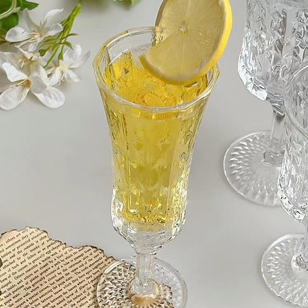 Set di 6 Bicchierini da Shot con Gambo da 120 ml - Bicchieri Durevoli per Liquori, Tequila, Distillati, Alcolici e Shot di Caffè Espresso - Perfetti per Bar