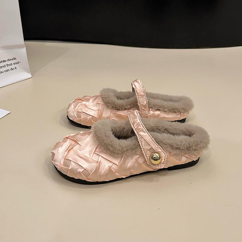 

Mao Mao shoes women s cotton shoes Doudou outer wear 2025 women s new gentle small fragrant wind autumn and winter evening velvet Mary Jane shoes 40 розовый