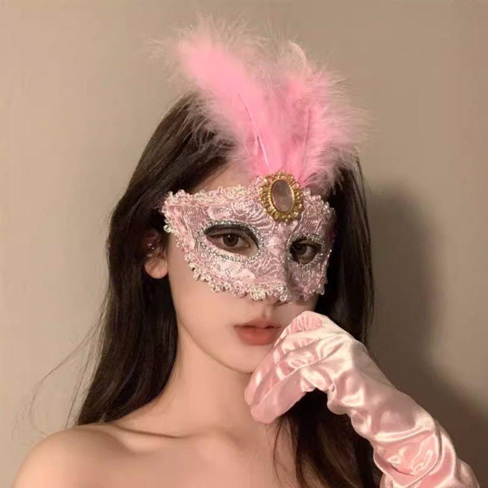1Pcs Lace Party Mask Plastic Masquerade Mask Luxury Half Face Mask Christmas Halloween