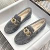 Women's Plush Flat Shoes Outdoor and Office Wear Chain Design Winter Warm Snow Boots