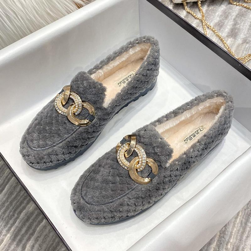 Women's Plush Flat Shoes Outdoor and Office Wear Chain Design Winter Warm Snow Boots