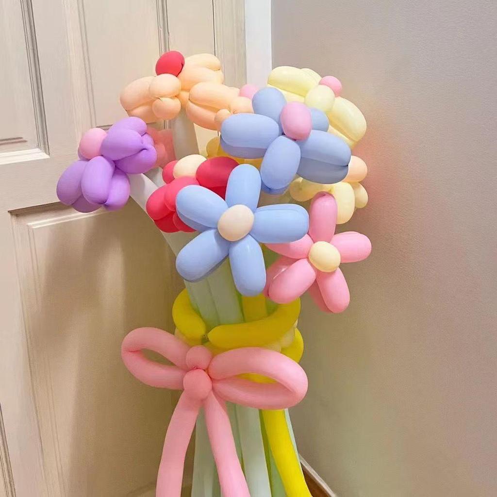 Colorful Magic Balloons for Kids - 260 Long Macaron Shades for Cartoon Decorations and Creative Balloon Art