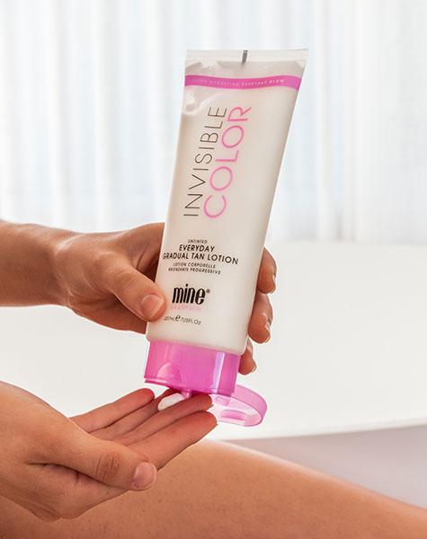 MineTan Set Ultra Dark Foam + Tanning Balm and Glove