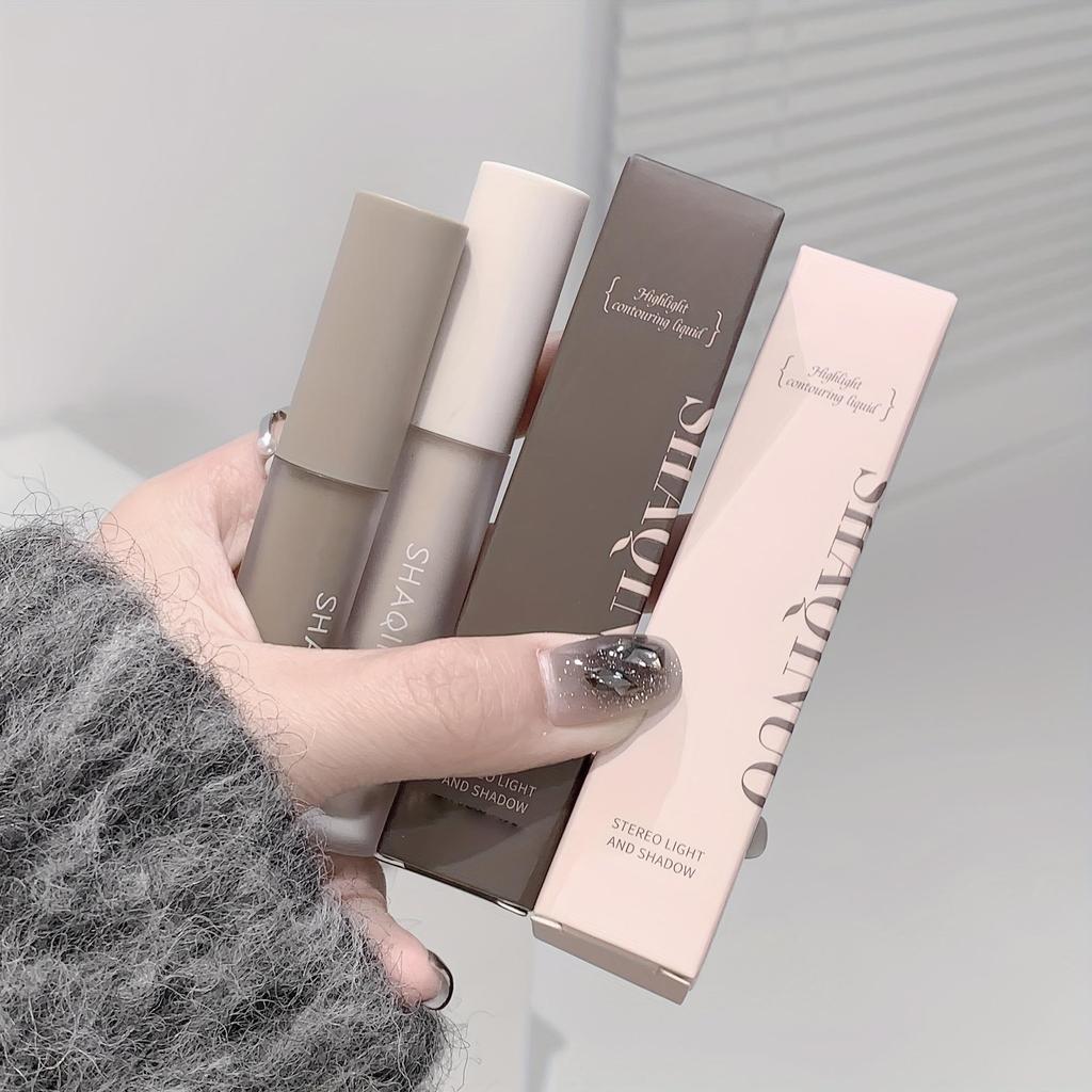 Dual-Tone Liquid Contour Stick for All Skin Tones, Matte Finish, Waterproof and Sweatproof, Lightweight Concealer for Natural Look