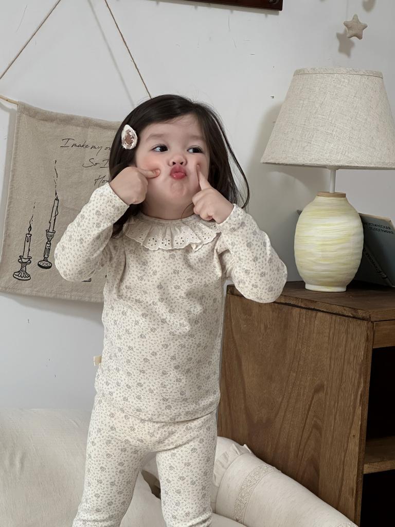 Baby loungewear pajamas infant clothes Class A boneless long johns two-piece set autumn and winter girls' suit