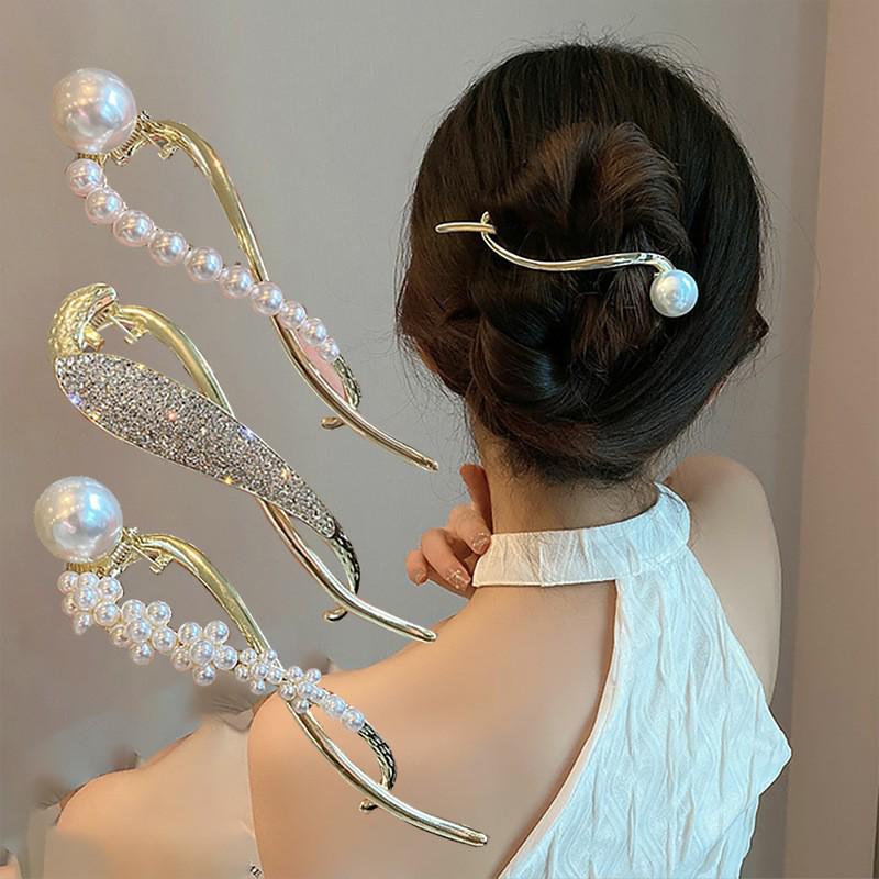

YHJ Pearl Rhinestone Alloy Hair Clip for Women - Updo Twist Claw with Frog Buckle Design