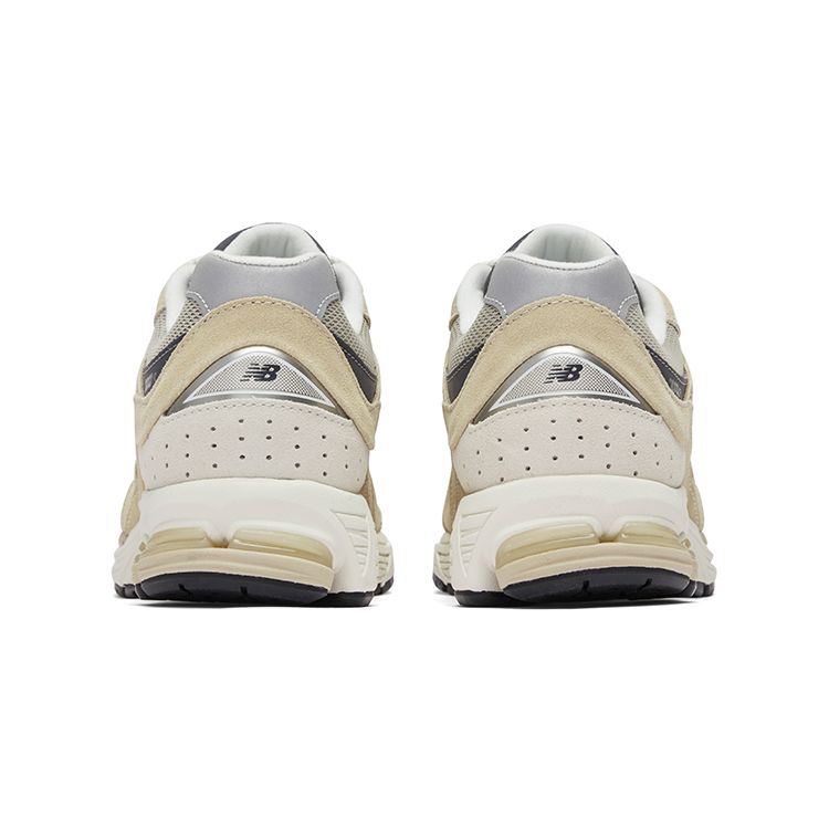 New Balance 2002R Sandstone Magnet Unisex Sneakers Cream Linen M2002RFA