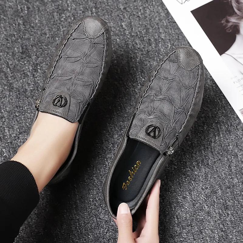 Fashion Loafers Men Mocassin Homme Shoes Men Leather Pu Soft Comfortable Men Casual Shoes Zapatos De Hombre Flats Sneakers