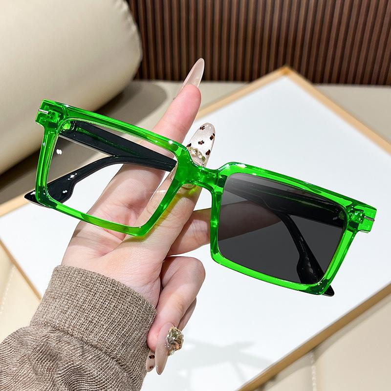 Retro Anti-Blue Light Square Glasses: Fashionable, Versatile, High-End Feel