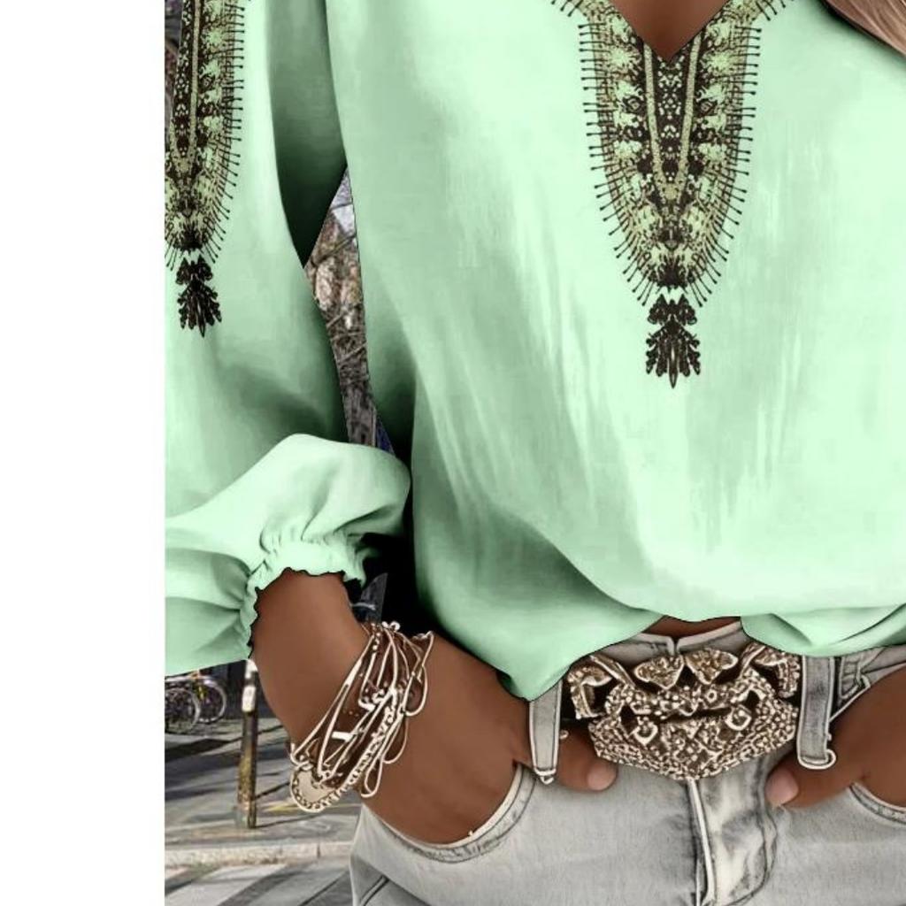 Lady's Vintage Western-style Printed Blouse, V-neck Long Sleeves, Suitable for Summer Vacations and Outdoor Gatherings