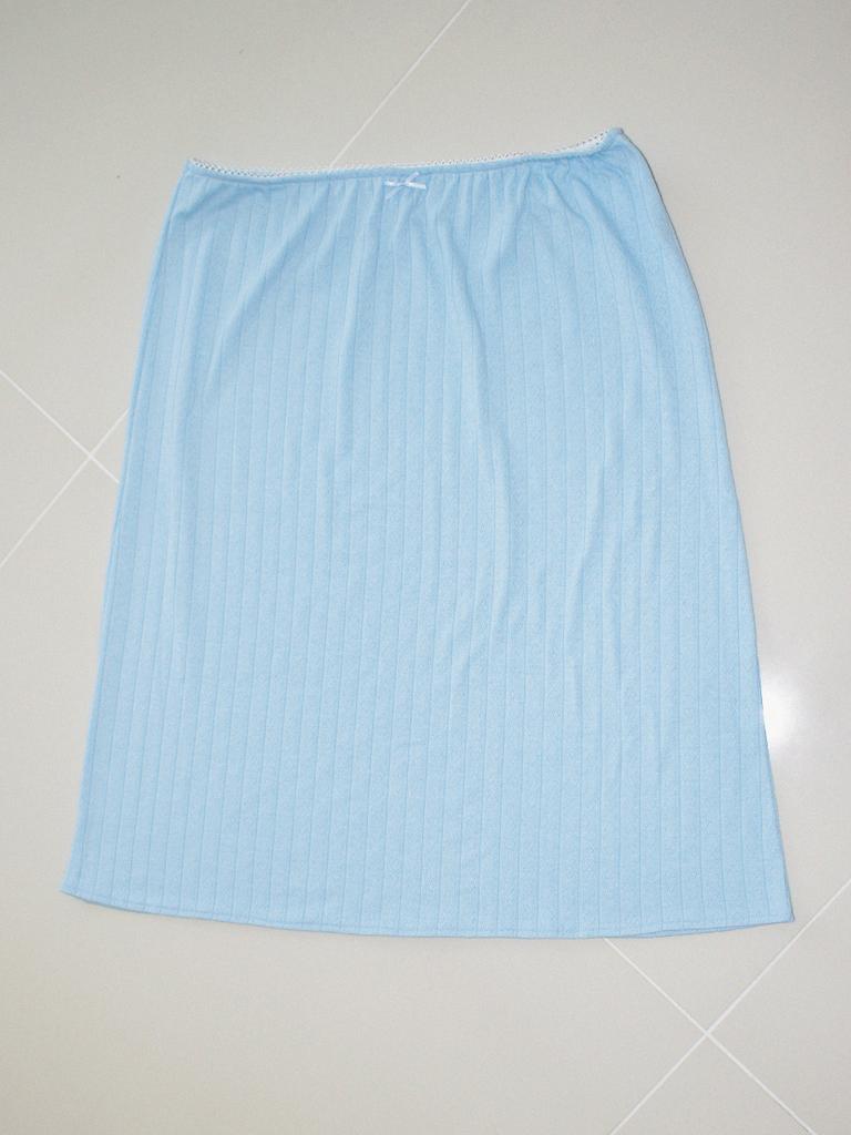 Yujite Heart Punch Slow Skirt, Sky H-Line Skirt