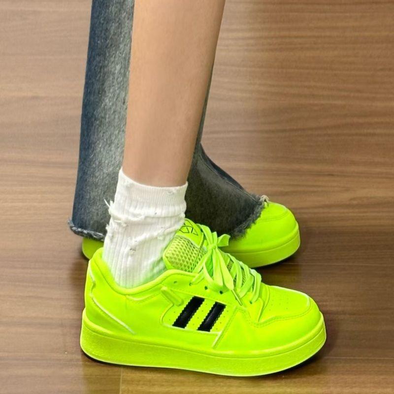 

Летние новые нишевые низкие кеды флуоресцентно-зеленого цвета на толстой подошве, универсальные студенческие спортивные и повседневные туфли 39 флуоресцентный зеленый
