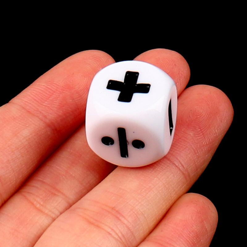 6Pcs Addition Subtraktion Multiplikation Division Symbol Würfel Betrieb Requisiten