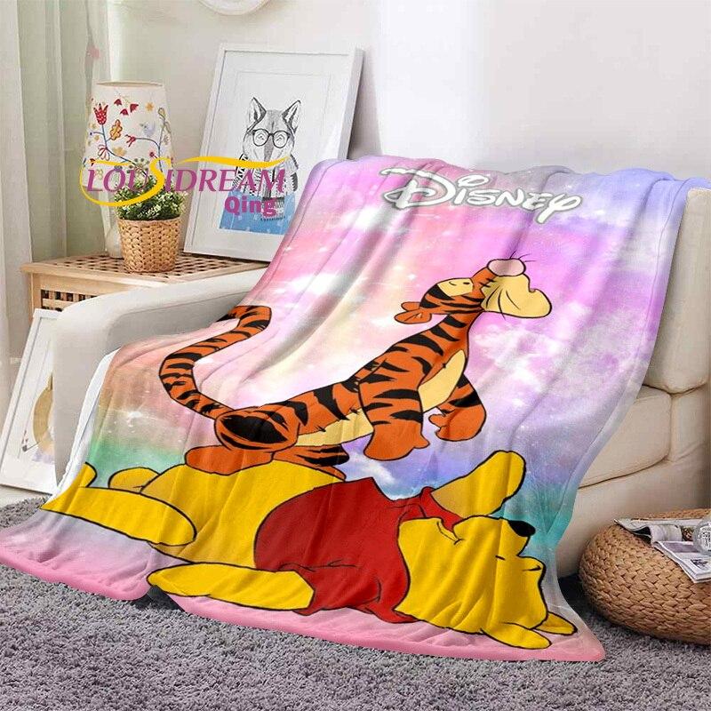 Winnie the Pooh Printed Blanket Flannel Blanket Bed Throw Soft Cartoon Printed Bedspread Bedspread Sofa Blanket