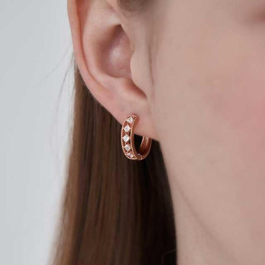 14K Fyrkantig Sten Enkelt Klick Örhängen C24EGP207