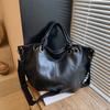 Stylish Design Large Capacity Solid PU Versatile Shoulder Bags 2026 Fashi Temperament Classic Style Commute Tote Bag for Women