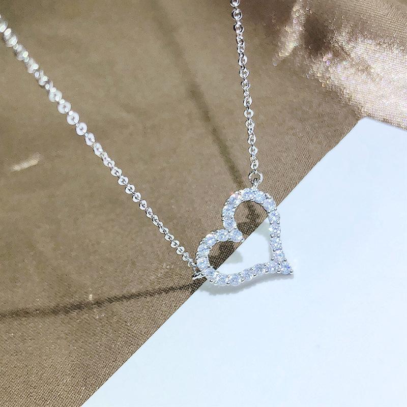 

Ожерелья Simple Temperament Hollowed with Zirconia Peach Heart Girls for Women Charms Fashion Vintage Cuadros Cuadros