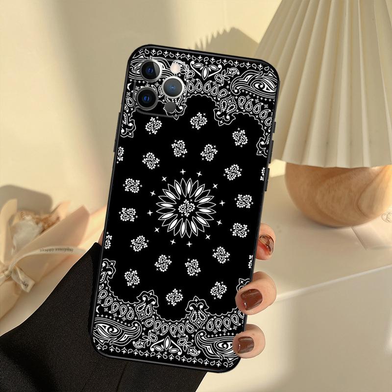 Royal Bandana Paisley Case For iPhone 11 12 13 14 15 16 Pro Max Cover For iPhone 13 12 Mini XR X XS Max Plus