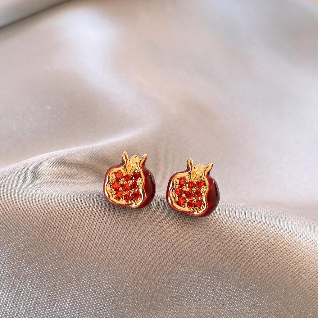 Vintage Simple Zircon Drip Oil Red Apple Earrings Stud Earrings Exquisite Earrings Women