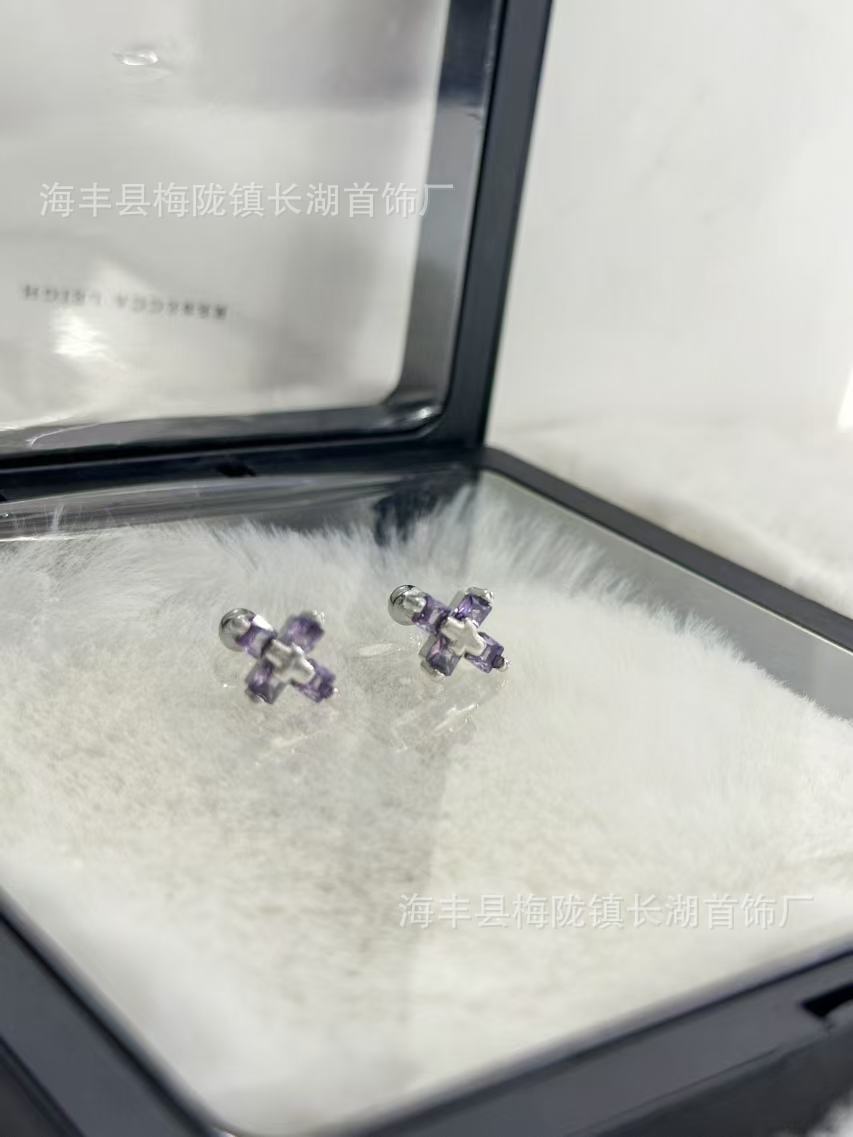 

High-end micro-inlaid zircon double-layer cross earbone nails, Korean version does not need to pick earrings when sleeping, fashionable earrings