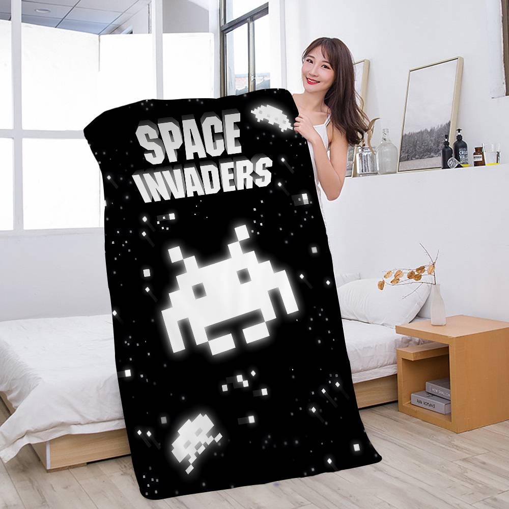 Classic Shooting Game S-Space Invaders Microfiber Beach Towel Absorbent Quick dry Soft Yoga Swimming Resort Mountain
