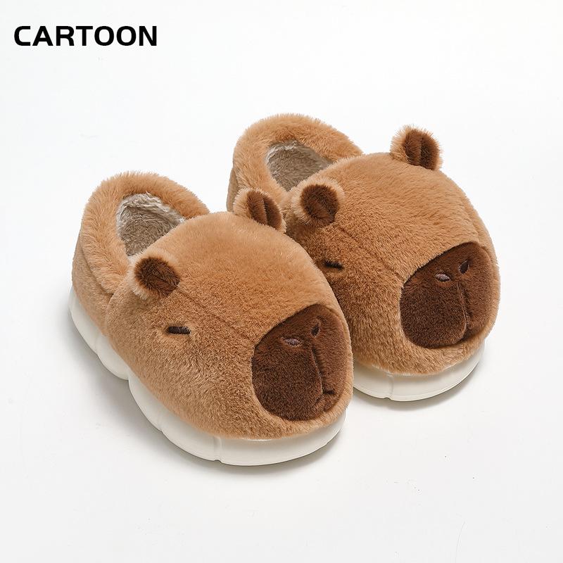 Pantoufles en coton Capybara en peluche: Chaussures d'intérieur confortables à talons antidérapantes pour femmes, automne/hiver