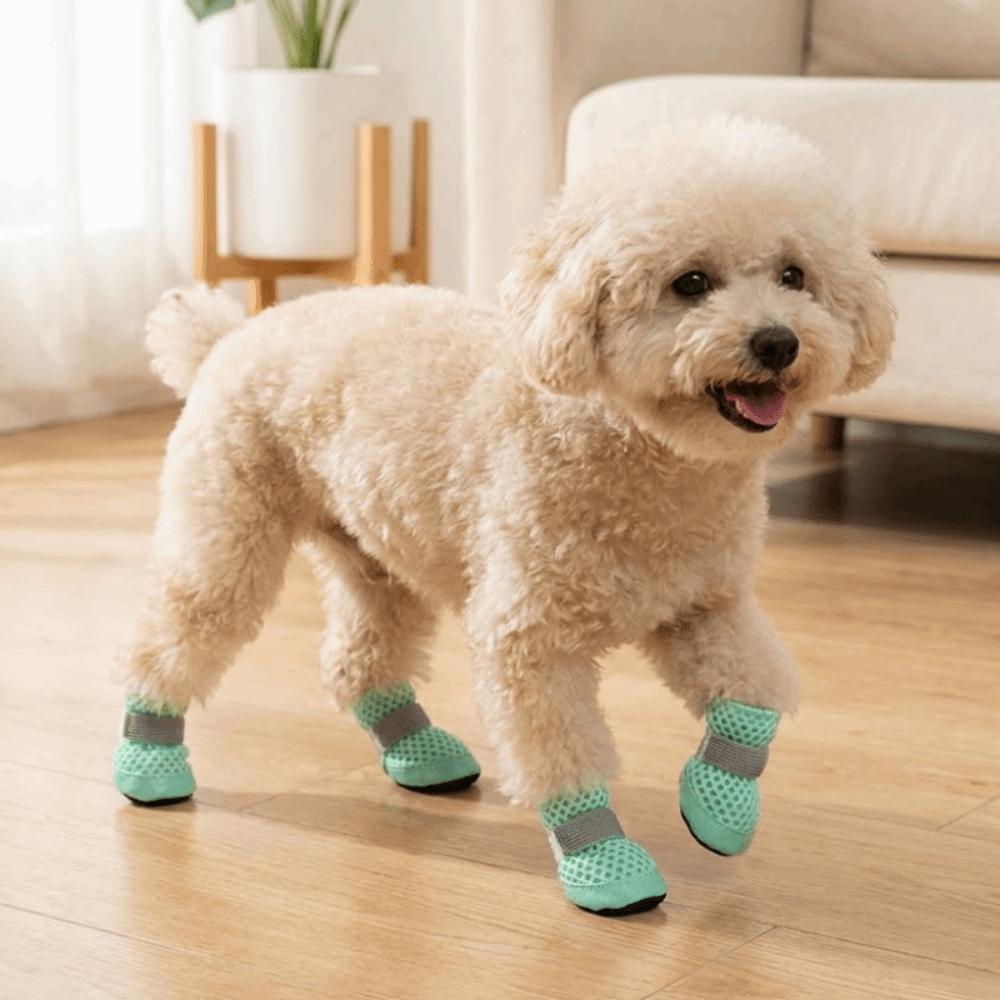 4PCS/SET Anti-Slip Dog Mesh Shoes Wear Resistant Dog Foot Cover Fashion Dog Net Shoes Spring Season