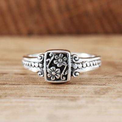 Vintage Bohemian Flower Women's Ring, Able Engraved Promise Women's Gift, Suitable for Daily Gift Jewelry