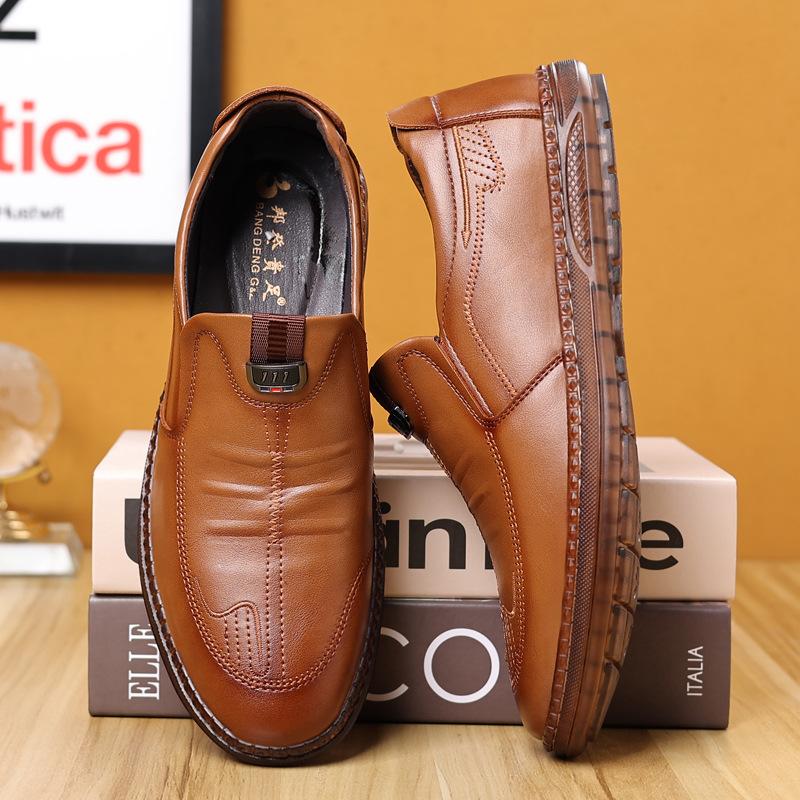 Herrenschuhe Trend Herbst neu Rindsehne weiche Sohle rutschfeste Schuhe Herren Britischer Stil vielseitig Fuß lässige Lederschuhe Herren