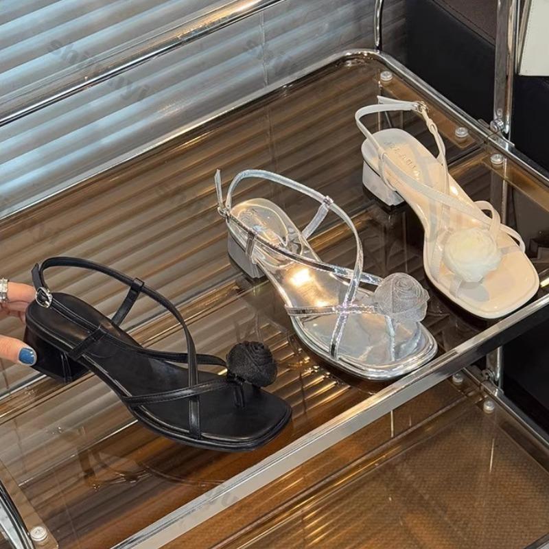 Fashion Women's High Heels 2025 Summer Outdoor Clip Toe Chunky Heels Fashion Camellia Buckle Strap Comfortable Height Increase Sandals