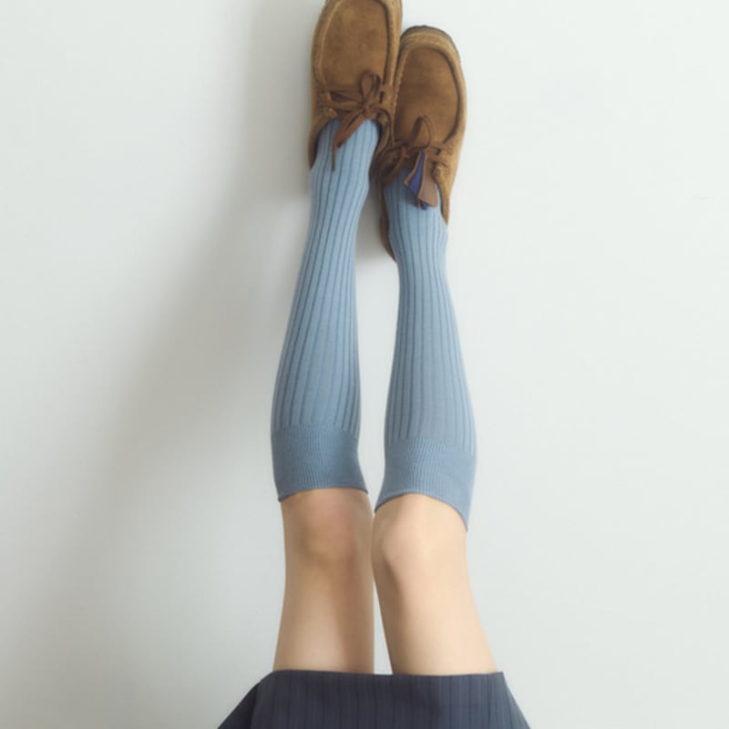 I Hate Monday [IHM25FWS19] Soft Lip Knee Socks Blue