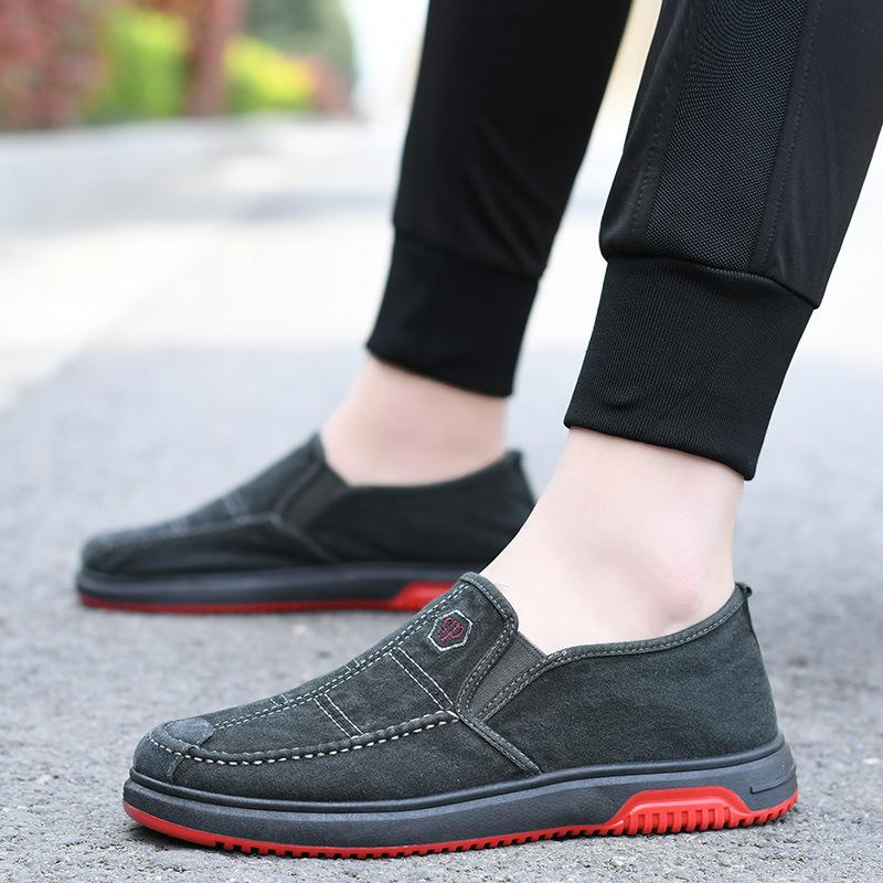 Old Beijing Cloth Shoes Men's 2025 Breathable Soft Soled Work Shoes Cowherd Kick Off Canvas Shoes Casual Single Shoes