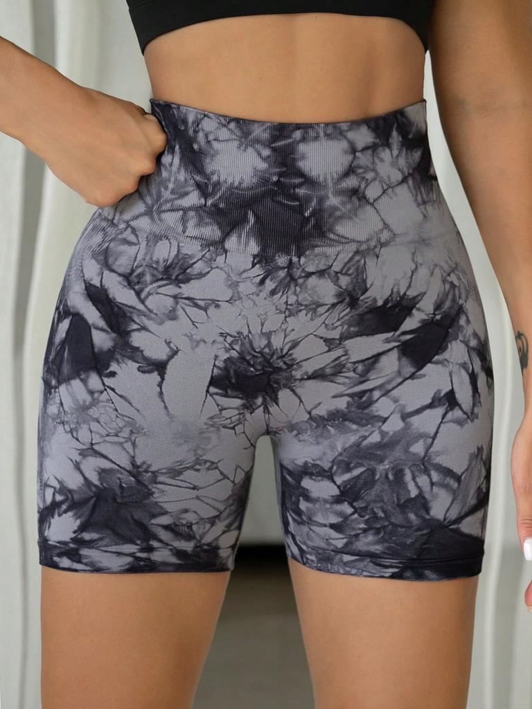Women's tie dye shorts, with a cinching and lifting effect, provide a comfortable and snug fit, suitable for fitness and daily wear.