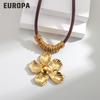 Douyin Retro Leather Cord Flower Pendant Necklace with 18k Gold Millard for Autumn/Winter Sweaters